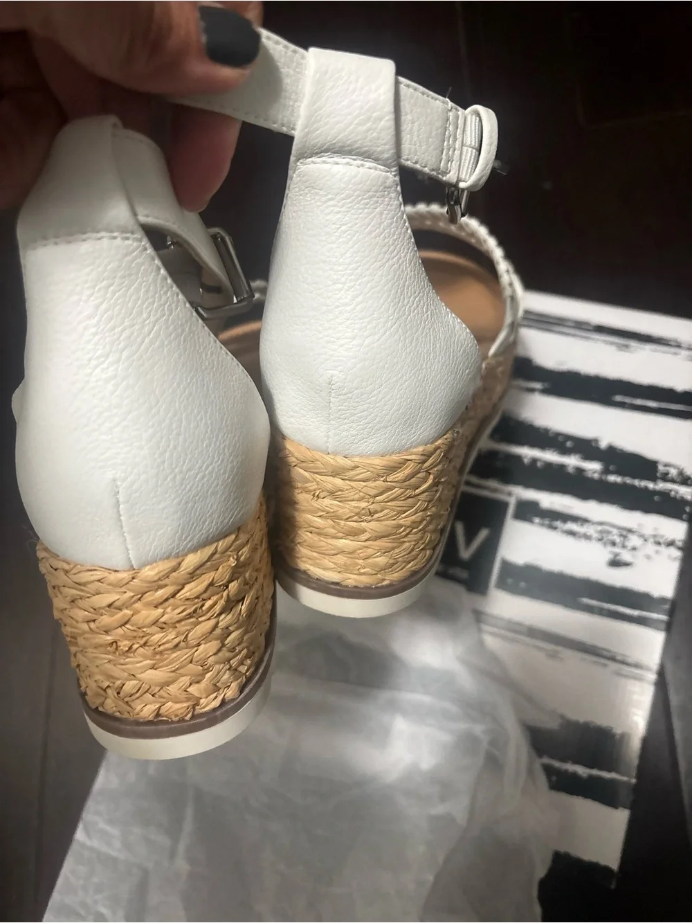 DV Dolce Vita womens Bannon platform sandals size 9M